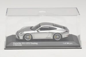 Porsche 911 991.2 GT3 Touring Сребрист Minichamps 1:43 410067422 Метал — снимка 4 от 5