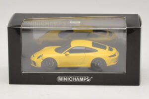 Porsche 911 991.2 GT3 Touring Жълт Minichamps 1:43 410067421 Метал — снимка 5 от 5