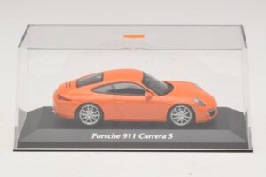 Porsche 911 991 Carrera S Оранжев Maxichamps 1:43 940060221 Метал — снимка 4 от 5
