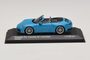 Porsche 911 992 Carrera 4S Кабриолет Син Minichamps 1:43 410069332 Метал
