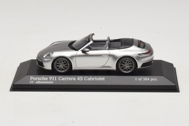 Porsche 911 992 Carrera 4S Кабриолет Сребрист Minichamps 1:43 410069330 Метал