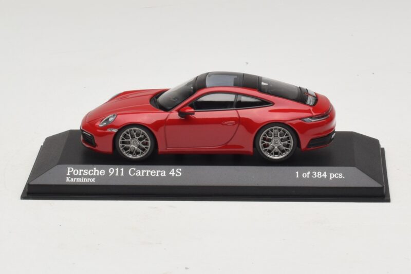 Porsche 911 992 Carrera 4S Червен Minichamps 1:43 410069321 Метал