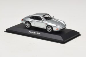 Porsche 911 993 Сребрист Maxichamps 1:43 940063001 Метал — снимка 3 от 5