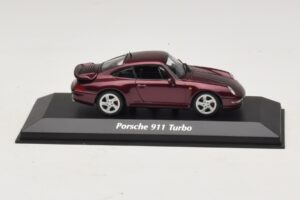 Porsche 911 993 Turbo Червен Металик Maxichamps 1:43 940069200 Метал