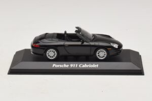 Porsche 911 996 Кабриолет Черен Металик Maxichamps 1:43 940061030 Метал