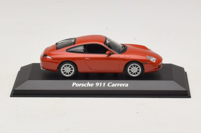 Porsche 911 996 Carrera Orange Metallic Maxichamps 1:43 940061021 Метал