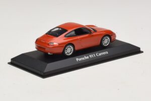 Porsche 911 996 Carrera Orange Metallic Maxichamps 1:43 940061021 Метал — снимка 2 от 5