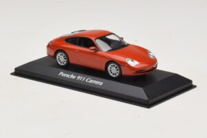Porsche 911 996 Carrera Orange Metallic Maxichamps 1:43 940061021 Метал — снимка 3 от 5