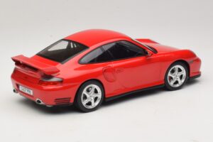 Porsche 911 996 GT2 Червен KK-Scale 1:18 KKDC181454 Метал — снимка 2 от 6
