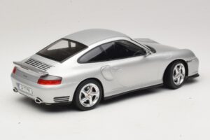 Porsche 911 996 Turbo Сребърен KK-Scale 1:18 KKDC181471 Метал — снимка 2 от 6