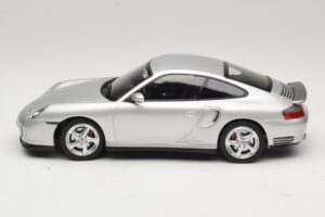 Porsche 911 996 Turbo Сребърен KK-Scale 1:18 KKDC181471 Метал — снимка 3 от 6
