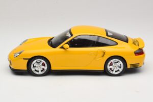 Porsche 911 996 Turbo Жълт KK-Scale 1:18 KKDC181473 Метал — снимка 3 от 6