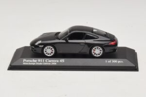 Porsche 911 997 Carrera 4S Сив Металик Minichamps 1:43 403066430 Метал