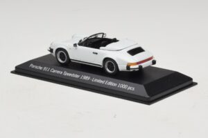Porsche 911 G-Series Carrera Speedster Бял Ограничена Серия Minichamps 1:43 MAP02002608 Метал — снимка 3 от 5