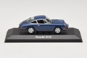 Porsche 911S Син Maxichamps 1:43 940067121 Метал