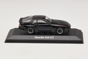 Porsche 924 GT Черен Maxichamps 1:43 940066124 Метал