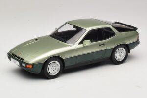 Porsche 924 Turbo Светлозелен & Тъмнозелен MCG 1:18 MCG18660 Метал