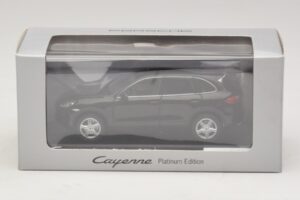 Porsche Cayenne 9PA Платинено Издание Черен Minichamps 1:43 WAP0200160E Метал — снимка 5 от 5