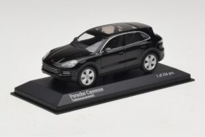 Porsche Cayenne Черен Металик Minichamps 1:43 410066301 Метал — снимка 2 от 5