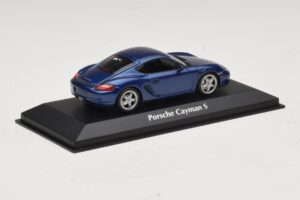 Porsche Cayman S 987 Син Металик Maxichamps 1:43 940065621 Метал — снимка 2 от 5