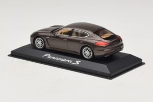 Porsche Panamera 970 S Кафяв Металик Minichamps 1:43 WAP0203400E Метал — снимка 3 от 5