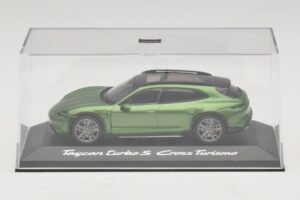 Porsche Taycan Turbo S Cross Turismo Зелен Minichamps 1:43 WAP0207830M003 Метал — снимка 4 от 5