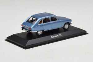 Renault 16 Светлосин Металик Maxichamps 1:43 940113100 Метал — снимка 2 от 4