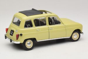 Renault 4L Жълт Solido 1:18 8062 Метал — снимка 2 от 7