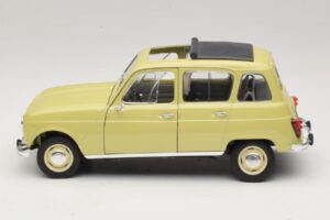 Renault 4L Жълт Solido 1:18 8062 Метал — снимка 3 от 7