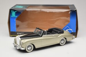 Rolls-Royce Silver Cloud II Сребрист Solido 1:18 8006 Метал — снимка 6 от 6
