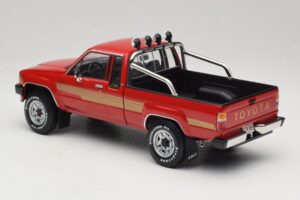 Toyota Hilux N50 Xtra Cab 4x4 Червен KK-Scale 1:18 KKDC181562 Метал — снимка 5 от 6