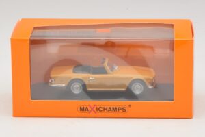 Triumph TR6 Оранжев Maxichamps 1:43 940132571 Метал — снимка 5 от 5