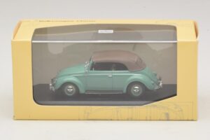 Volkswagen 1200 Кабриолет Мек Гюрук Зелен Minichamps 1:43 430052042 Метал — снимка 5 от 5