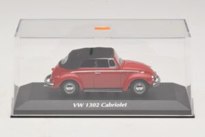 Volkswagen 1302 Кабриолет Червен Maxichamps 1:43 940055031 Метал — снимка 4 от 5