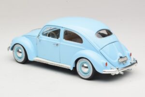 Volkswagen Beetle Син Bburago 1:18 3381 Метал — снимка 7 от 8