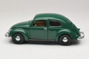 Volkswagen Beetle Зелен Maisto 1:18 32820 Метал — снимка 4 от 8
