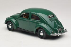 Volkswagen Beetle Зелен Maisto 1:18 32820 Метал — снимка 7 от 8