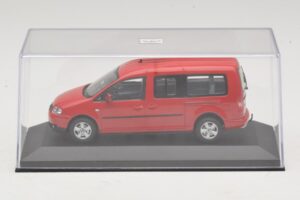 Volkswagen Caddy 2K Bus Червен Minichamps 1:43 CADDY009 Метал — снимка 4 от 5