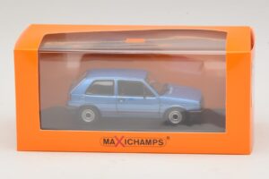 Volkswagen Golf GTI Mk2 Син Металик Maxichamps 1:43 940054120 Метал — снимка 5 от 5