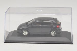Volkswagen Golf Plus Mk5 Черен Minichamps 1:43 GOLF007 Метал — снимка 4 от 5
