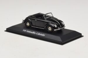 Volkswagen Hebmuller Кабриолет Черен Maxichamps 1:43 940052130 Метал — снимка 3 от 5