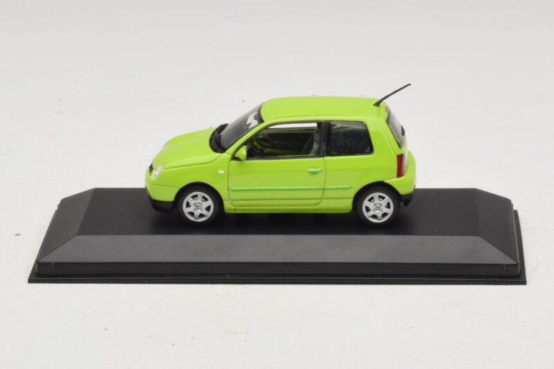 Volkswagen Lupo Зелен Minichamps 1:43 430058101 Метал