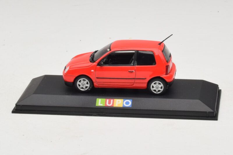 Volkswagen Lupo Tornado Red Minichamps 1:43 430058105 Метал