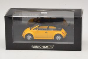 Volkswagen New Beetle Кабриолет Жълт Minichamps 1:43 BEETLE002 Метал — снимка 5 от 5
