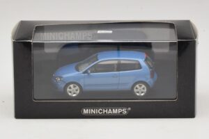 Volkswagen Polo 9N3 Син Minichamps 1:43 POLO001 Метал — снимка 5 от 5
