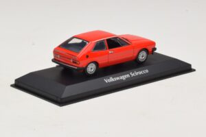 Volkswagen Scirocco Mk1 Червен Maxichamps 1:43 940050422 Метал — снимка 2 от 5