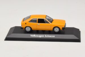 Volkswagen Scirocco Mk1 Жълт Maxichamps 1:43 940050424 Метал