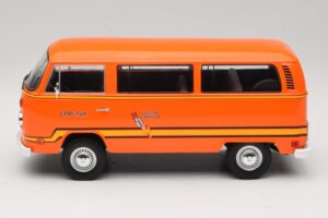 Volkswagen T2 Elektrotransporter EPRI-TVA Оранжев IXO 1:18 U18RDC004-B Метал — снимка 3 от 6