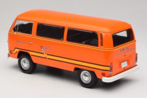 Volkswagen T2 Elektrotransporter EPRI-TVA Оранжев IXO 1:18 U18RDC004-B Метал — снимка 5 от 6