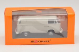 Volkswagen T2b Доставчески Бус Сив Maxichamps 1:43 940053060 Метал — снимка 5 от 5